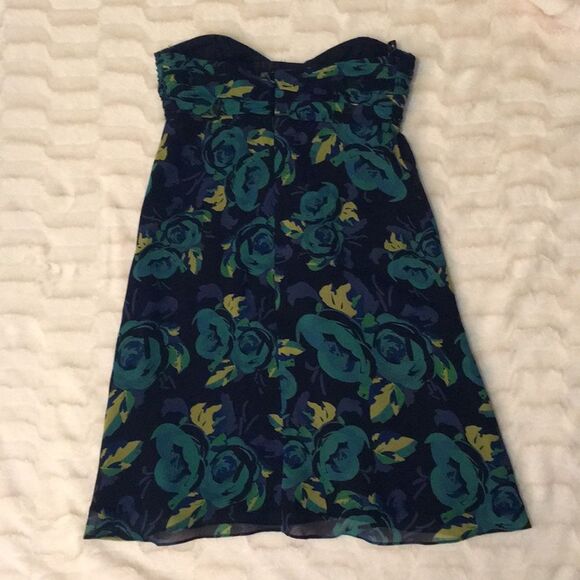 Betsey Johnson Strapless Silk Dress Sz 4 - Picture 7 of 7